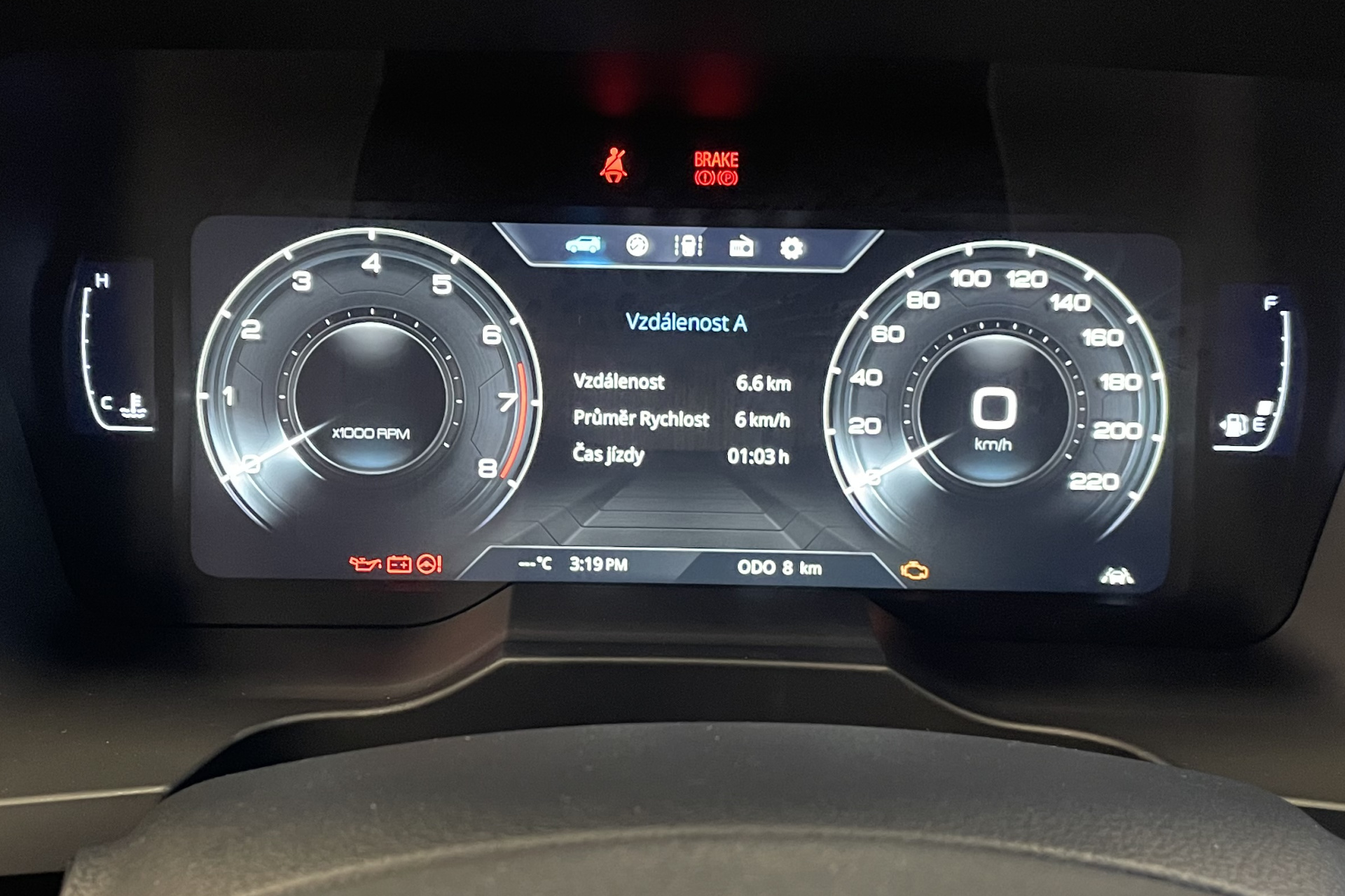 Korando Style+ automat BAS