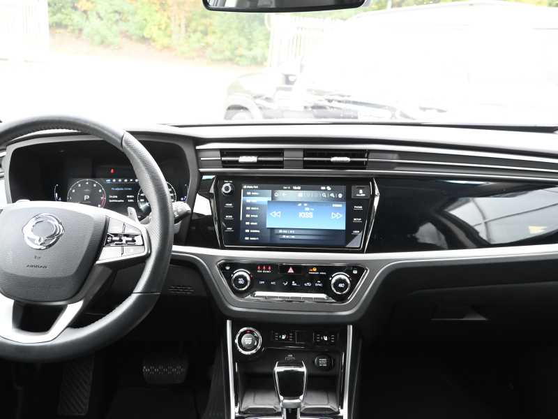 Korando Style+ automat BAS