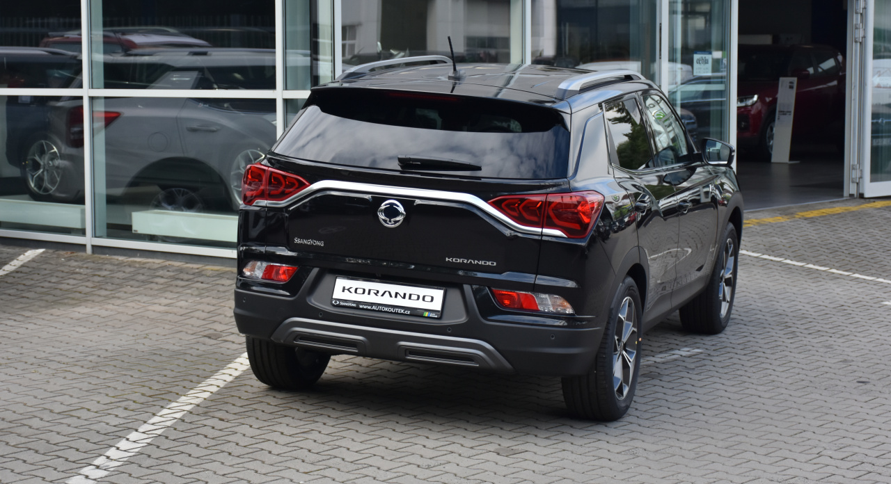 Korando Style+ MT 4x4 LAK CET