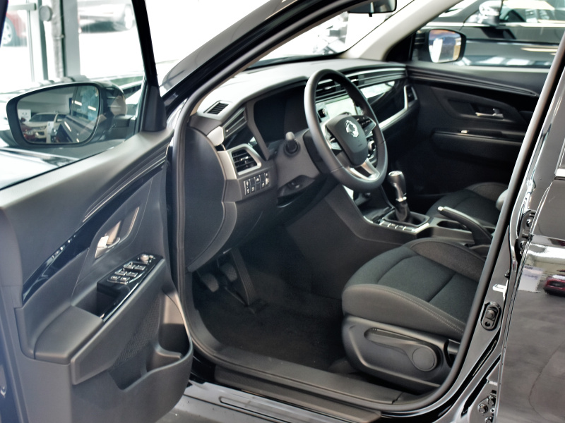 Korando Style+ MT 4x4 LAK CET