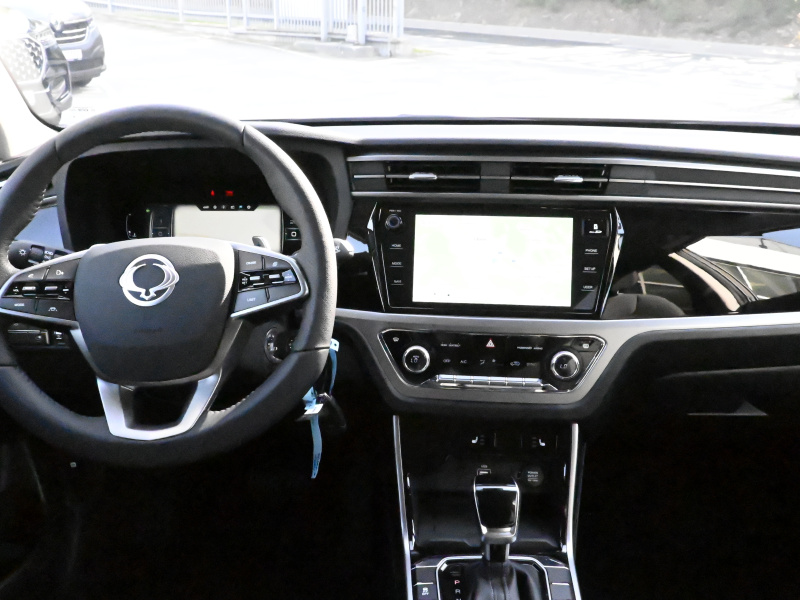 Korando Style+ MT 4x4 LAK CET