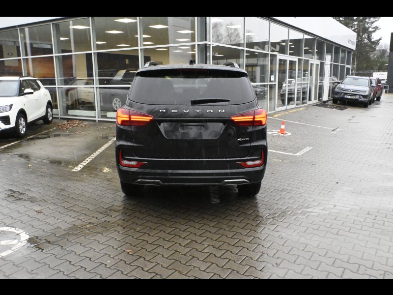 Rexton Premium+ AT 4x4  Lak  BLACK EDITION