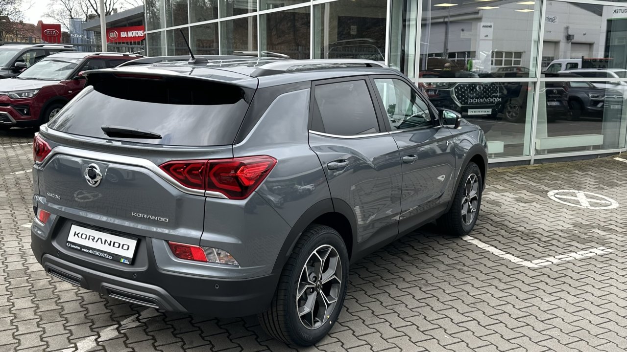 Korando Style+ MT ADL